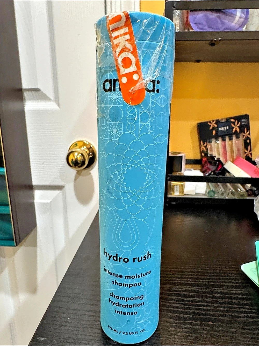 amika: hydro rush intense moisture shampoo: Shampoo Blue New with tags 275 ml/9.